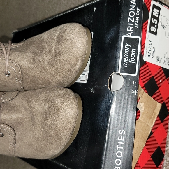 Booties - Picture 6 of 6